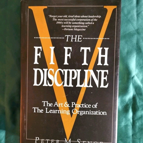 Book- The fifth discipline - Picture 1 of 7
